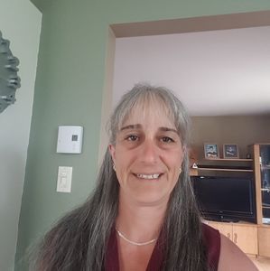 Meet your Posher, Lucie